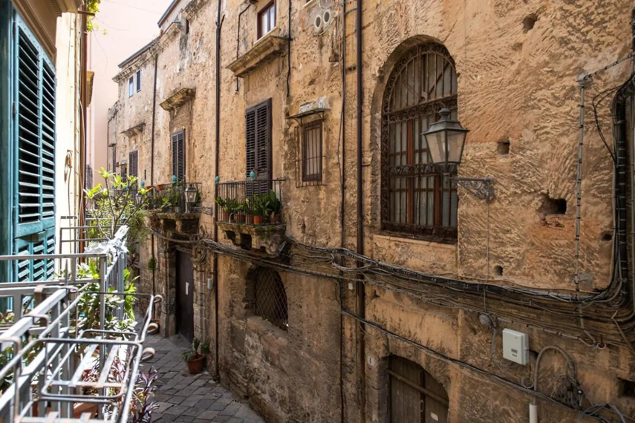 Due Terrazze In Centro By Wonderful Italy Daire Palermo